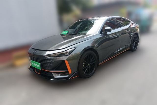 Used CHANGAN UNI-V 2023 1.5T Sport Edition