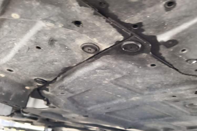 Used CHANGAN UNI-V 2023 1.5T Prestige Model Chassis Front Right