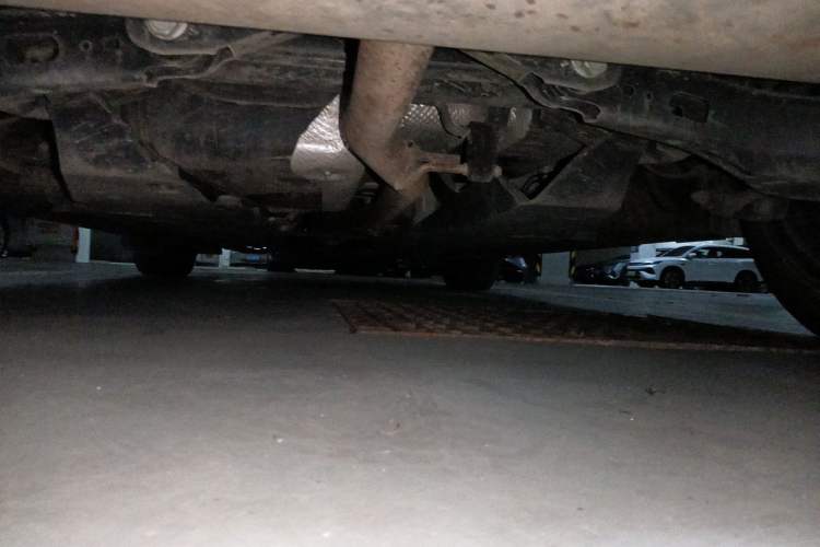 Used CHANGAN UNI-V 2023 1.5T Premium Model Chassis Rear