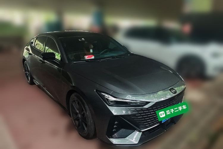 Used CHANGAN UNI-V 2023 1.5T Prestige Model Front Right 45 Deg