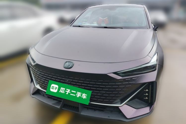 Used CHANGAN UNI-V 2023 1.5T Prestige Model Front