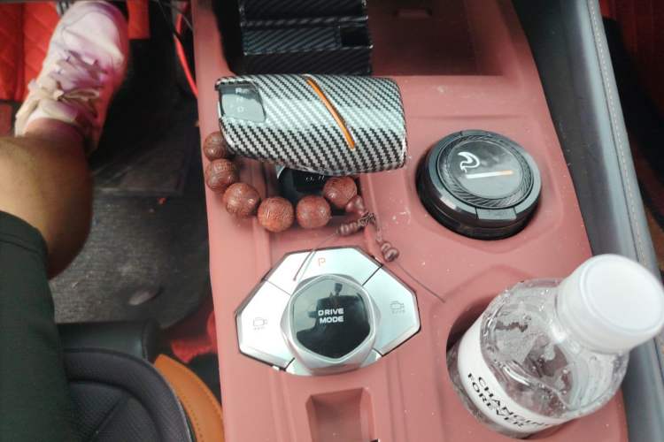 Used CHANGAN UNI-V 2023 1.5T Prestige Model Gear Lever