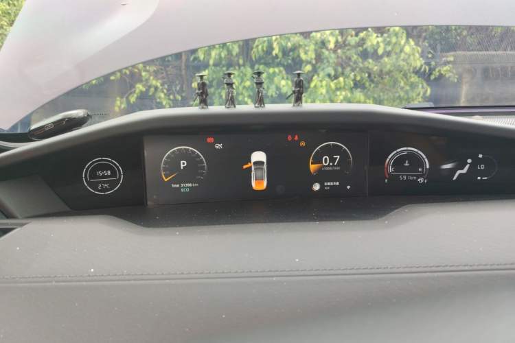 Used CHANGAN UNI-V 2023 1.5T Prestige Model Instrument Cluster