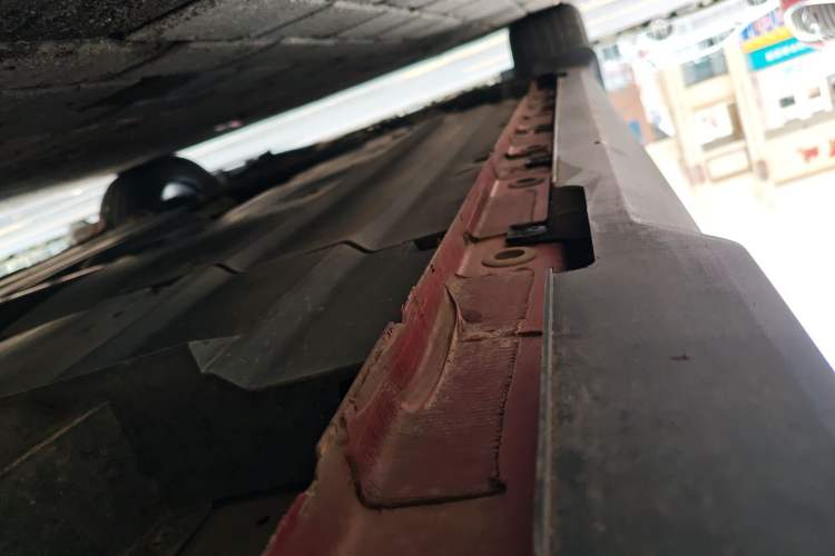 Used CHANGAN UNI-V 2023 1.5T Prestige Model Left Side Sill