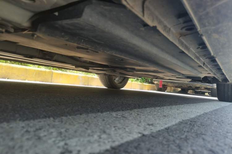 Used CHANGAN UNI-V 2023 1.5T Sport Edition Chassis Front Left