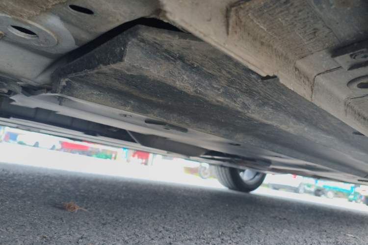 Used CHANGAN UNI-V 2023 1.5T Prestige Model Chassis Front Left