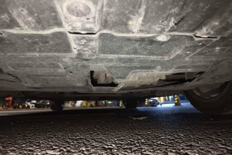 Used CHANGAN UNI-V 2023 1.5T Prestige Model Chassis Front