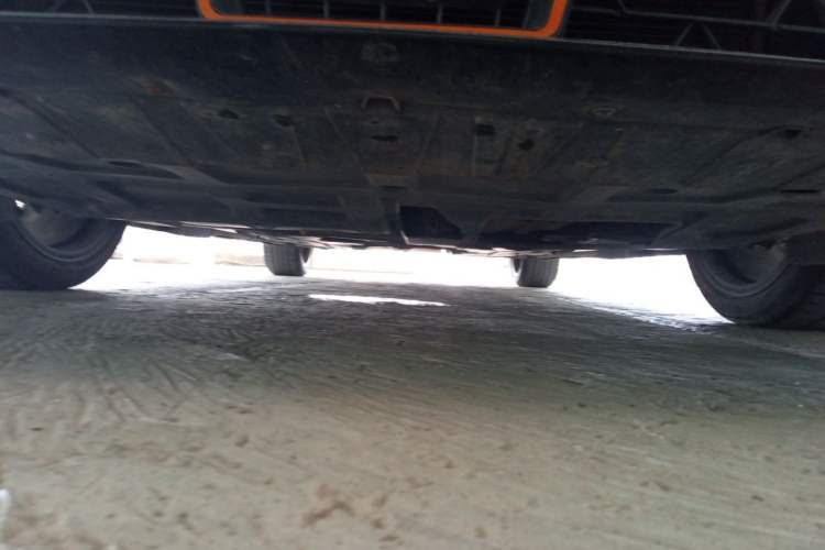 Used CHANGAN UNI-V 2023 1.5T Sport Edition Chassis Front