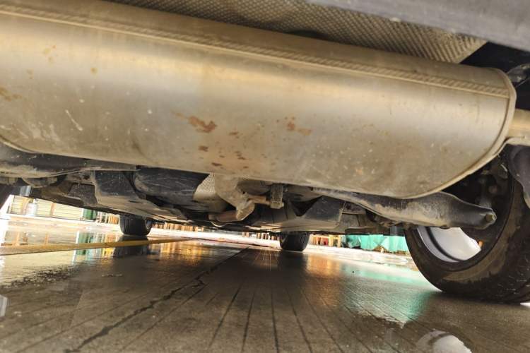 Used CHANGAN UNI-V 2023 1.5T Prestige Model Chassis Rear
