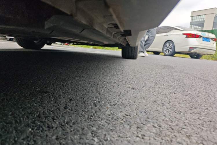 Used CHANGAN UNI-V 2023 1.5T Prestige Model Chassis Rear Right