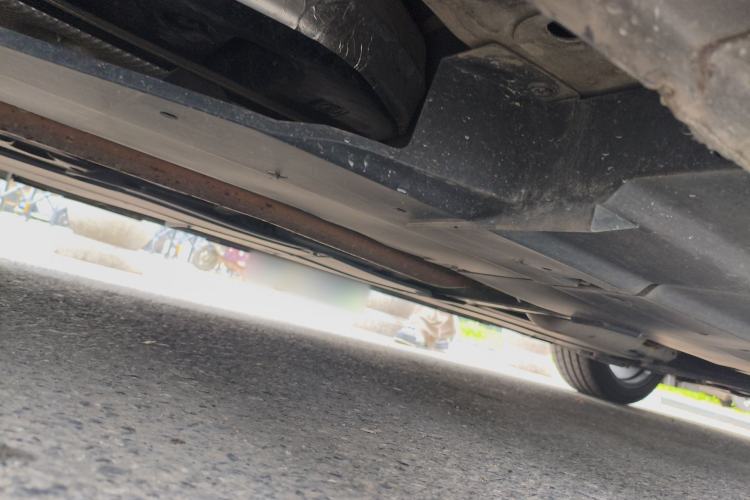 Used CHANGAN UNI-V 2023 1.5T Prestige Model Chassis Rear Right