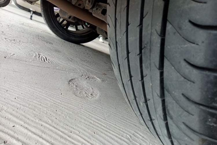 Used CHANGAN UNI-V 2023 1.5T Sport Edition Chassis Rear Right