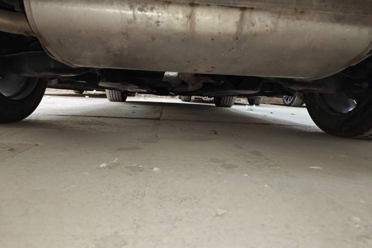 Used CHANGAN UNI-V 2023 1.5T Prestige Model Chassis Rear