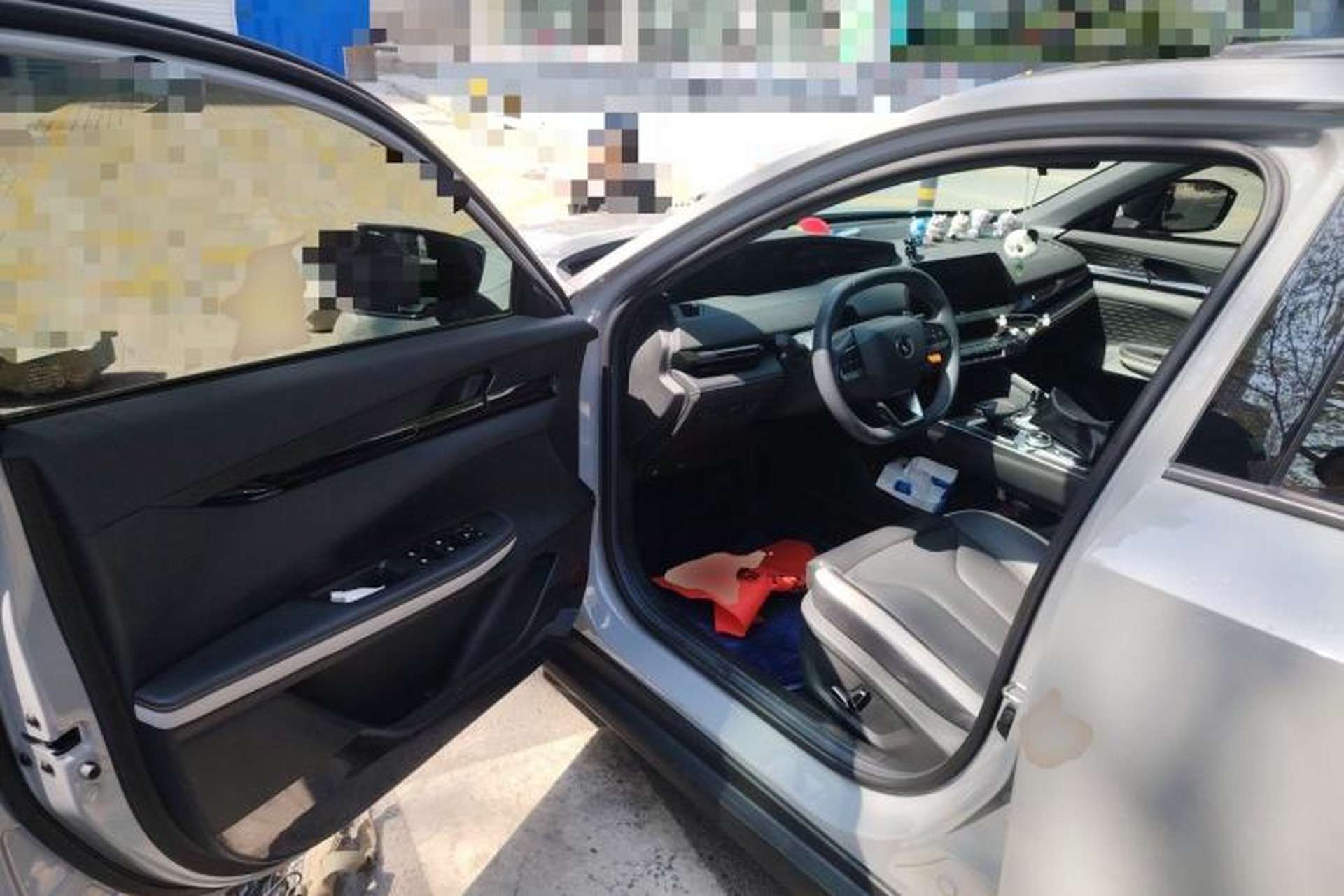 Used CHANGAN UNI-V 2023 1.5T Prestige Model Driver Seat