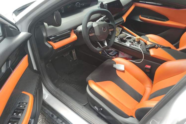 Used CHANGAN UNI-V 2023 2.0T Sport Edition Driver Seat