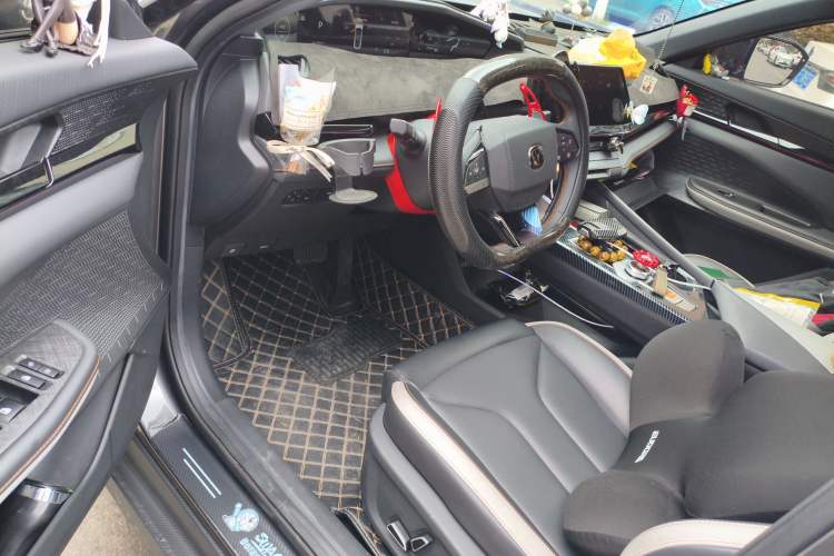 Used CHANGAN UNI-V 2023 1.5T Prestige Model Driver Seat