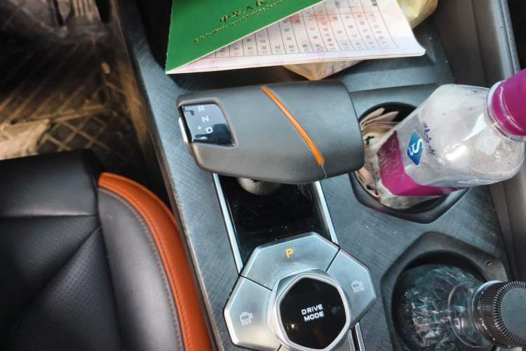Used CHANGAN UNI-V 2023 1.5T Prestige Model Gear Lever