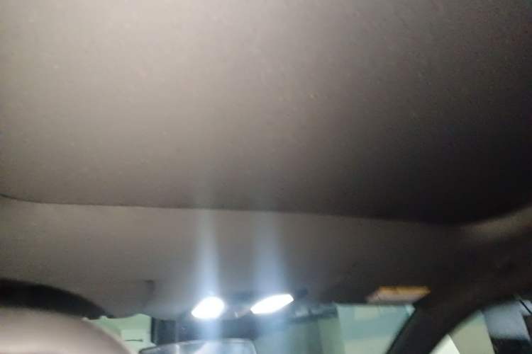 Used CHANGAN UNI-V 2023 2.0T Leading-Speed Edition Headliner