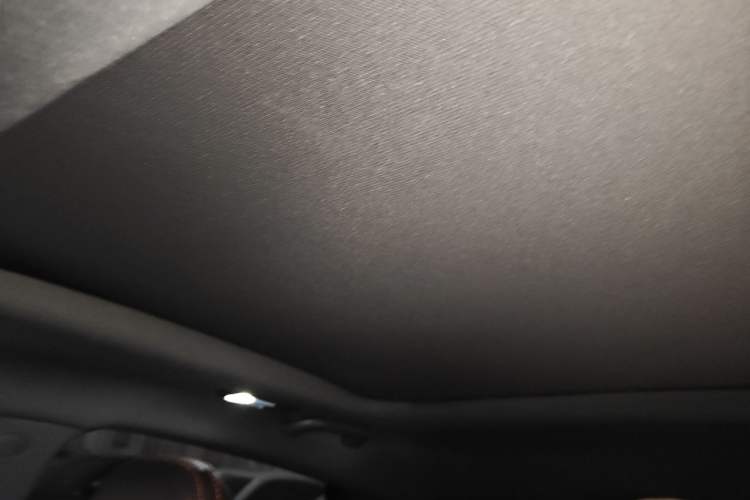 Used CHANGAN UNI-V 2023 1.5T Prestige Model Headliner