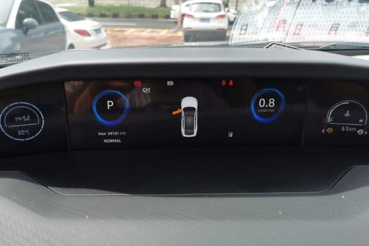Used CHANGAN UNI-V 2023 1.5T Prestige Model Instrument Cluster