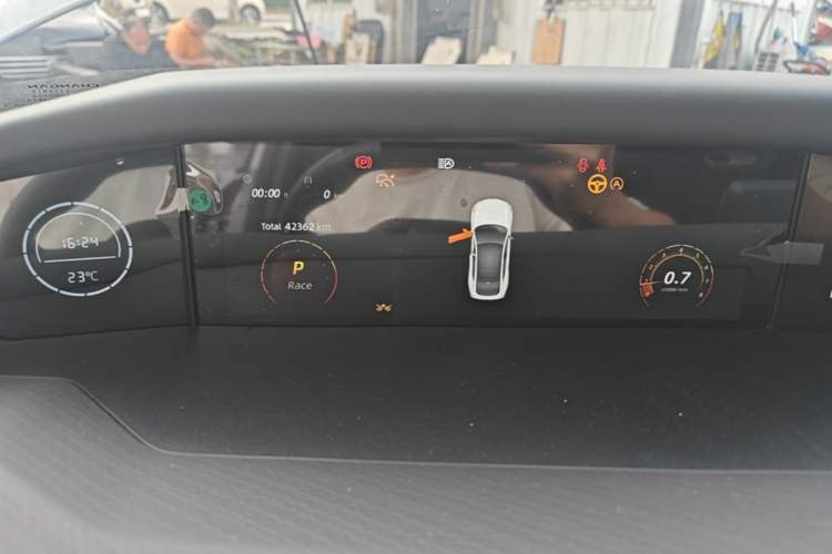 Used CHANGAN UNI-V 2023 1.5T Prestige Model Instrument Cluster