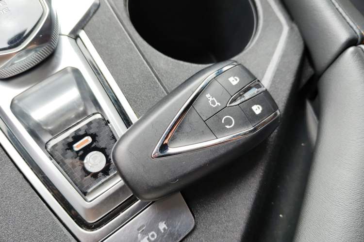 Used CHANGAN UNI-V 2023 1.5T Prestige Model Interior 1