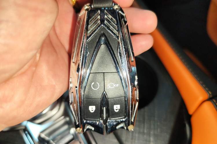 Used CHANGAN UNI-V 2023 2.0T Leading-Speed Edition Interior 1