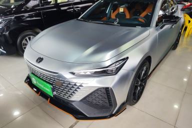 Used CHANGAN UNI-V 2023 2.0T Leading-Speed Edition