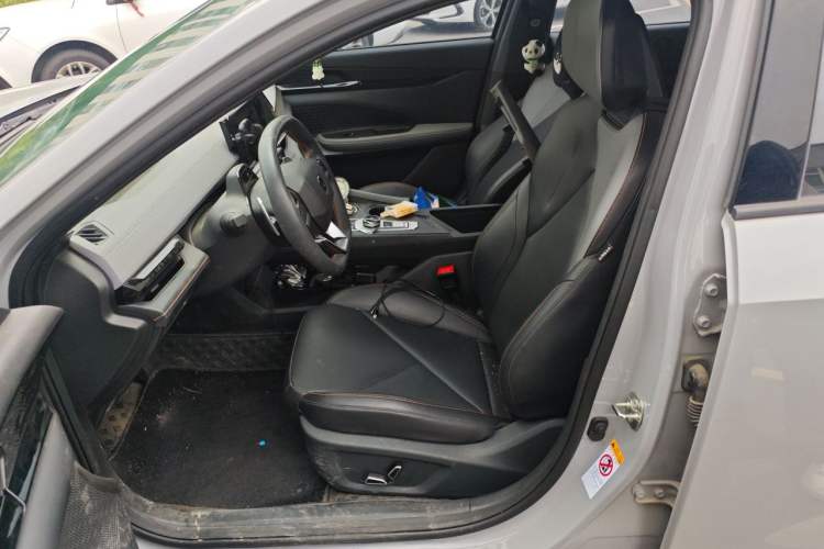 Used CHANGAN UNI-V 2023 1.5T Prestige Model Left Front Seat