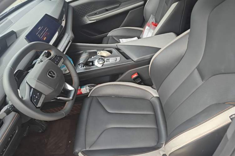 Used CHANGAN UNI-V 2023 1.5T Prestige Model Left Front Seat