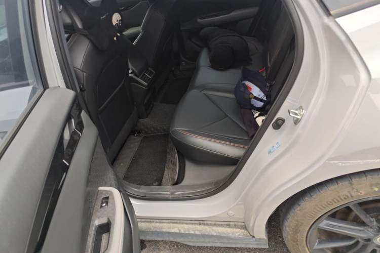 Used CHANGAN UNI-V 2023 1.5T Prestige Model Left Rear Seat