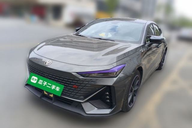 Used CHANGAN UNI-V 2023 1.5T Prestige Model
