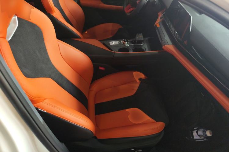 Used CHANGAN UNI-V 2023 2.0T Leading-Speed Edition Right Front Seat