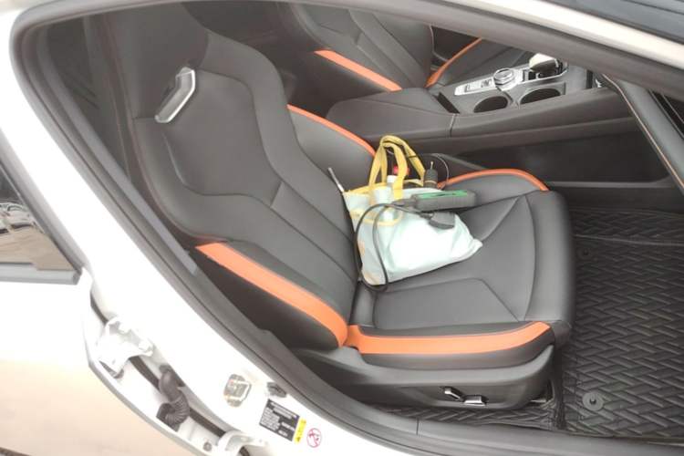 Used CHANGAN UNI-V 2023 1.5T Prestige Model Right Front Seat