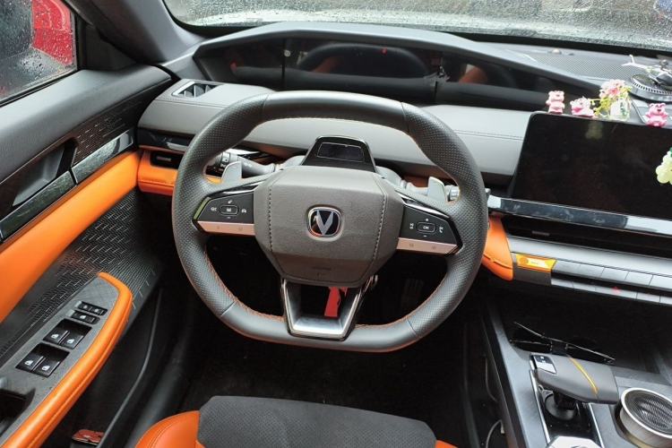 Used CHANGAN UNI-V 2023 1.5T Sport Edition Steering Wheel