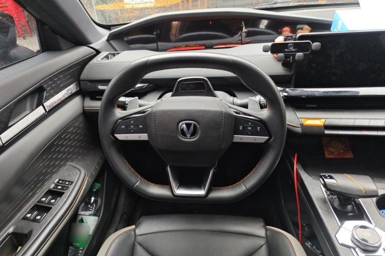 Used CHANGAN UNI-V 2023 1.5T Prestige Model Steering Wheel