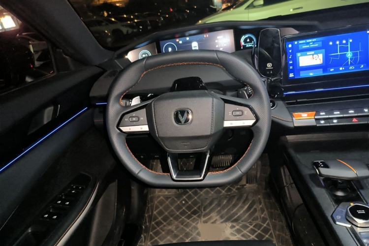Used CHANGAN UNI-V 2023 1.5T Prestige Model Steering Wheel