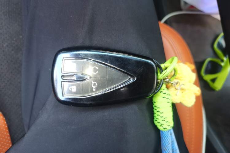 Used CHANGAN UNI-V 2023 1.5T Sport Edition Vehicle Key