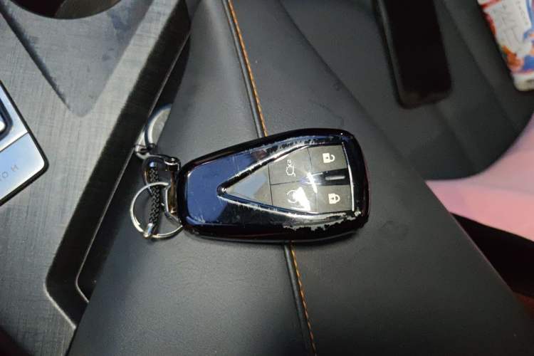 Used CHANGAN UNI-V 2023 1.5T Prestige Model Vehicle Key