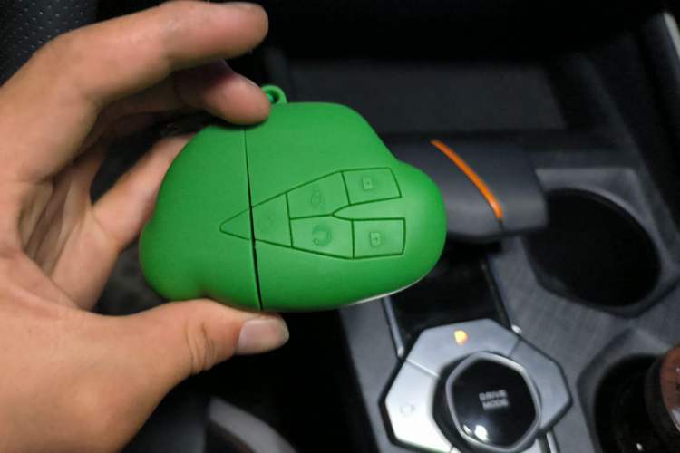 Used CHANGAN UNI-V 2023 1.5T Prestige Model Vehicle Key