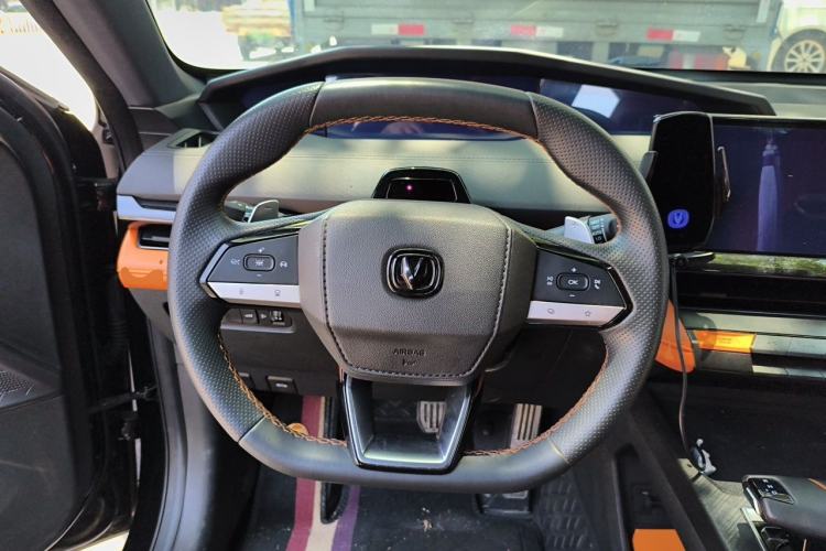 Used CHANGAN UNI-V 2023 1.5T Sport Edition Steering Wheel