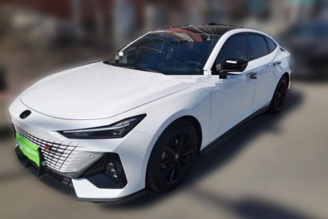 Used CHANGAN UNI-V 2023 1.5T Prestige Model