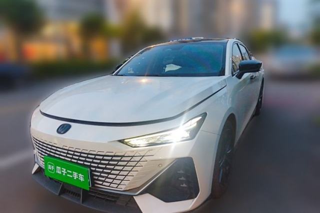 Used CHANGAN UNI-V 2023 1.5T Prestige Model
