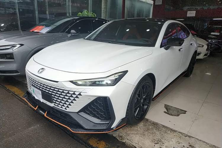 Ojetý CHANGAN UNI-V 2023 2.0T Sport Edition Guazi used car, China used car export, Used car for sale, Used  cars, Cheapest cars for sale