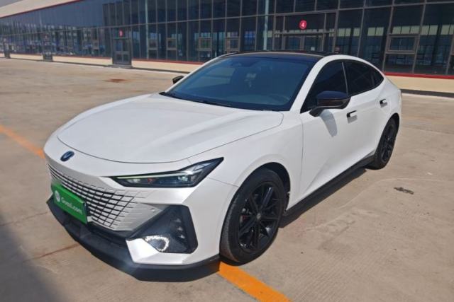 Used CHANGAN UNI-V 2023 1.5T Prestige Model