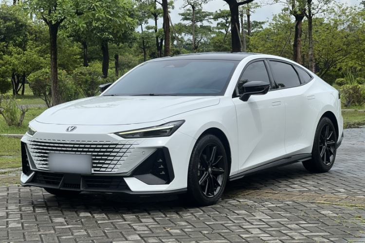 Used CHANGAN UNI-V 2023 1.5T Prestige Model Guazi used car, China used car export, Used car for sale, Used  cars, Cheapest cars for sale