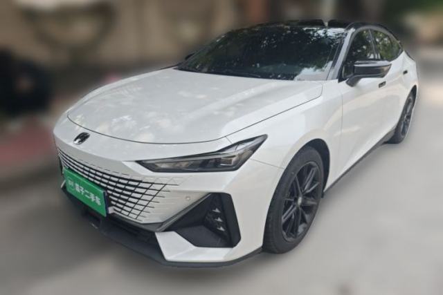 Used CHANGAN UNI-V 2023 1.5T Prestige Model