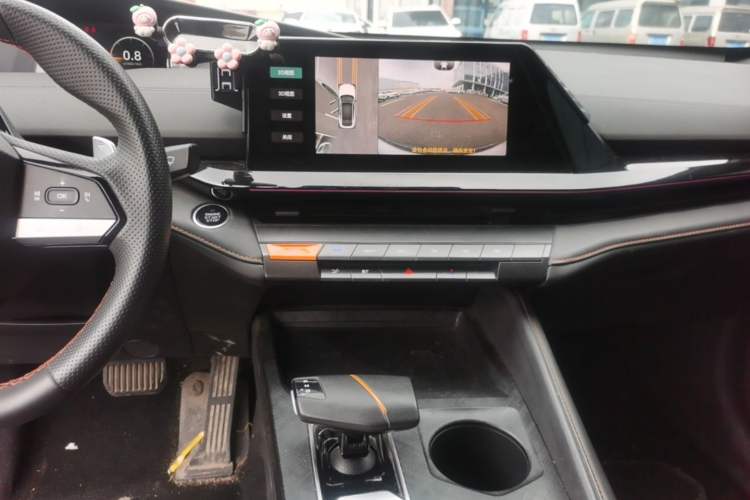 Used CHANGAN UNI-V 2023 1.5T Prestige Model Audio And AC Panel