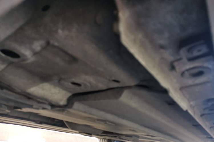 Used CHANGAN UNI-V 2023 1.5T Prestige Model Chassis Front Left