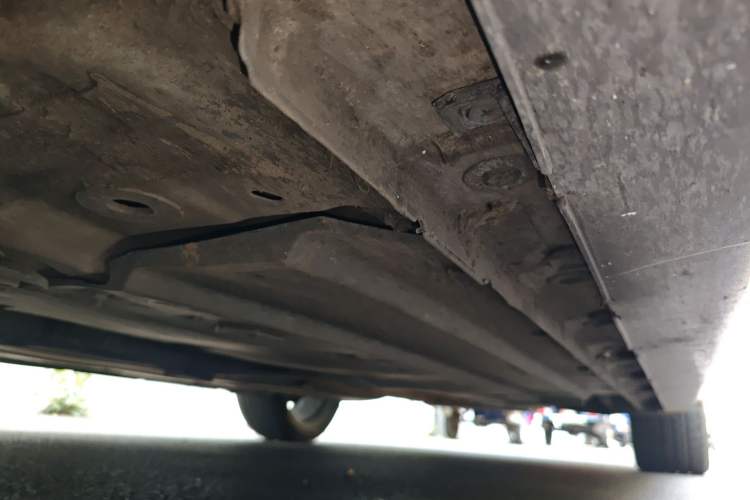 Used CHANGAN UNI-V 2023 1.5T Sport Edition Chassis Front Left